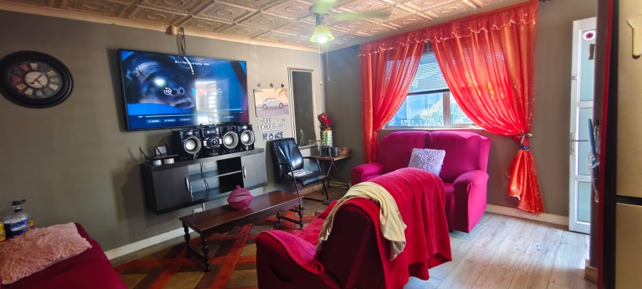 4 Bedroom Property for Sale in Strandfontein Western Cape